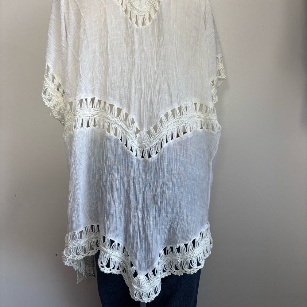 Cupshe long, white, open-front crochet cardigan, swimsuit cover-up - Picture 8 of 8
